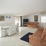 Apartman By The Sea Mavarstica, Ciovo - 12696 *