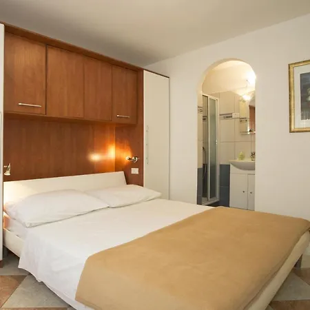 Appartement By The Sea Mavarstica, Ciovo - 12696