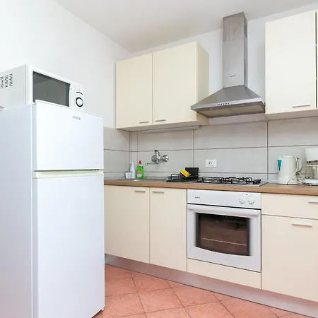 By The Sea Mavarstica, Ciovo - 12696 Apartment Trogir