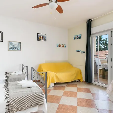By The Sea Mavarstica, Ciovo - 12696 Апартаменты Трогир